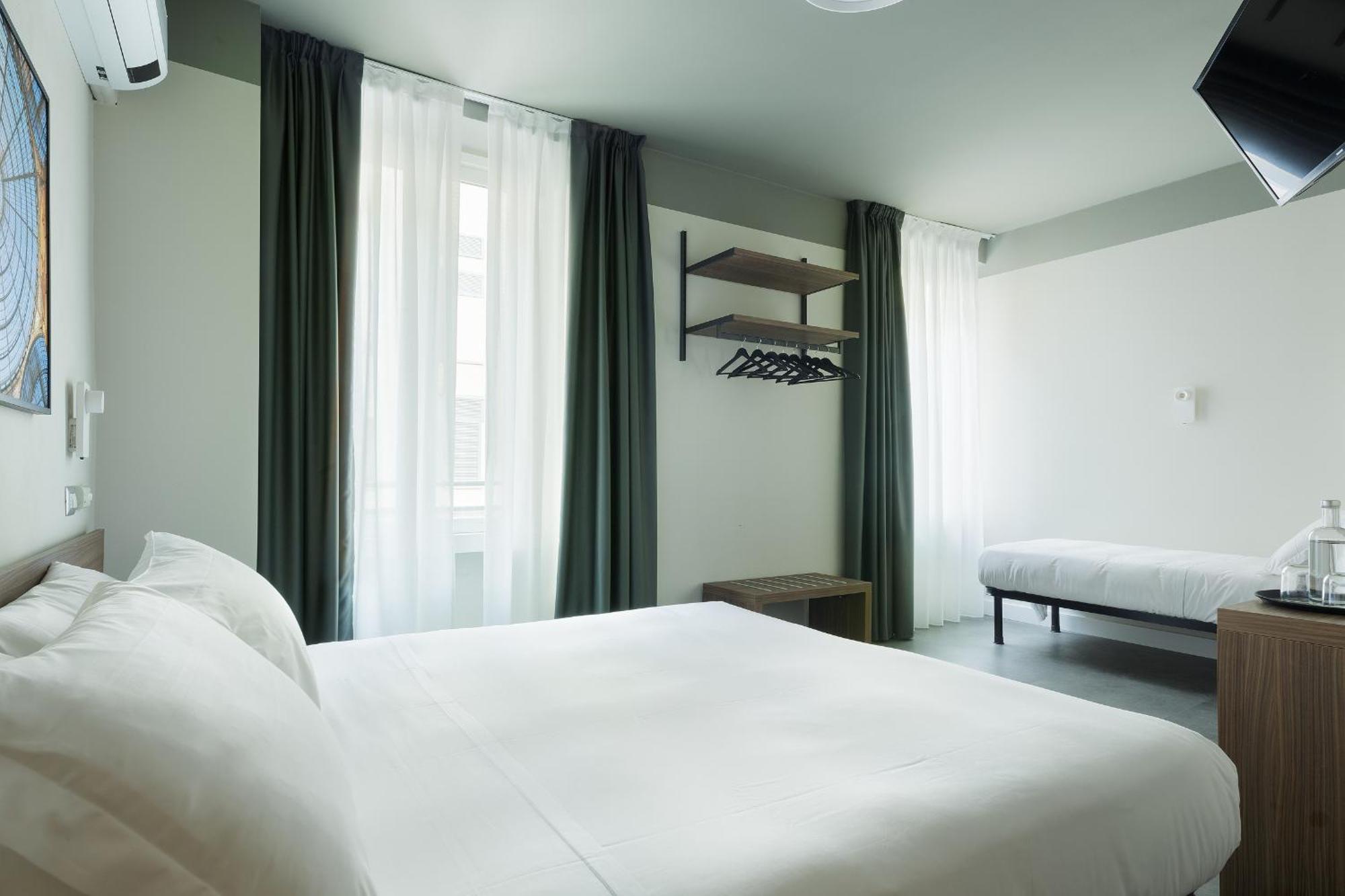 Hotel 22 Marzo Milan Luaran gambar